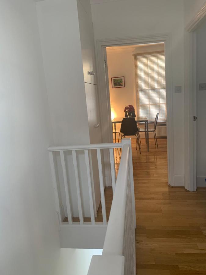 Beautiful One Bedroom Flat In The Heart Of Notting Hill Gate London Eksteriør billede